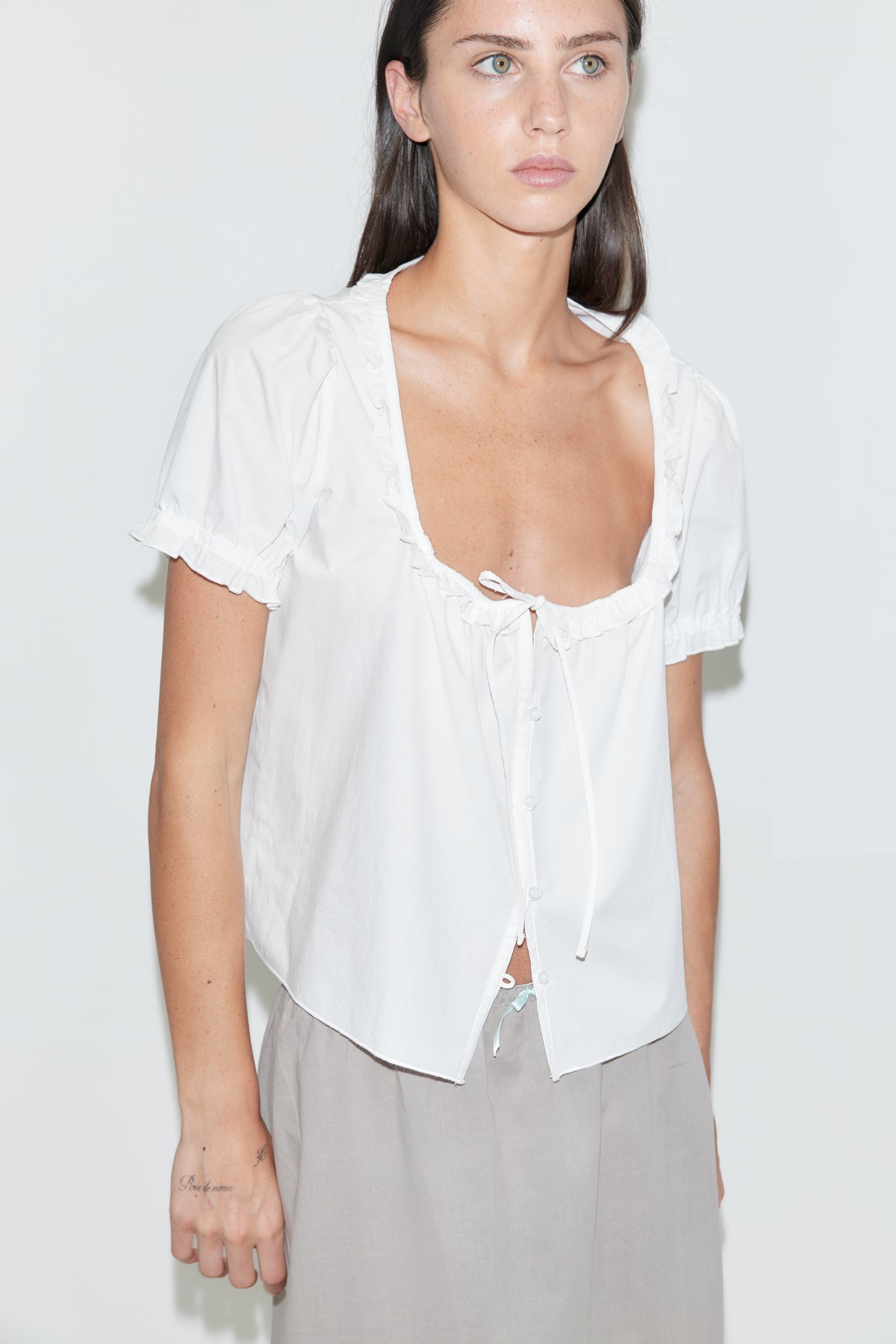 Deiji Studios Flounced Top in White