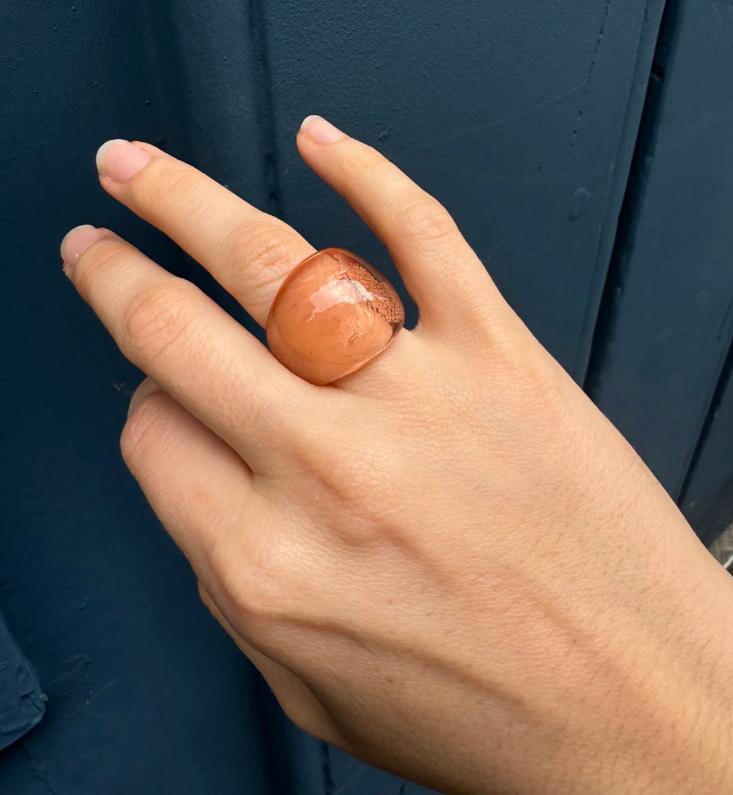 Mi-Mo Paloma Glass Ring in Peach