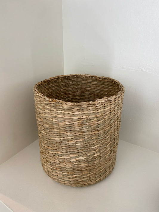Sunny Home Seagrass Round Basket - Small