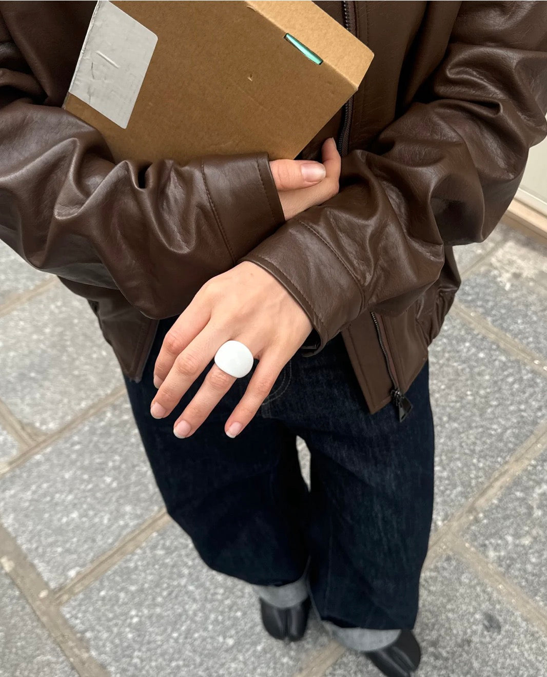 Mi-Mo Paloma Glass Ring in Ivory