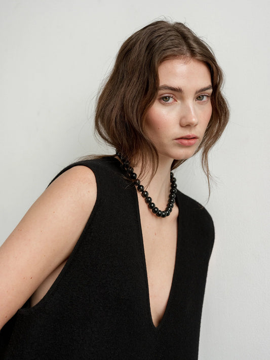 Lisbeth Grande Boule Necklace in Black Tourmaline
