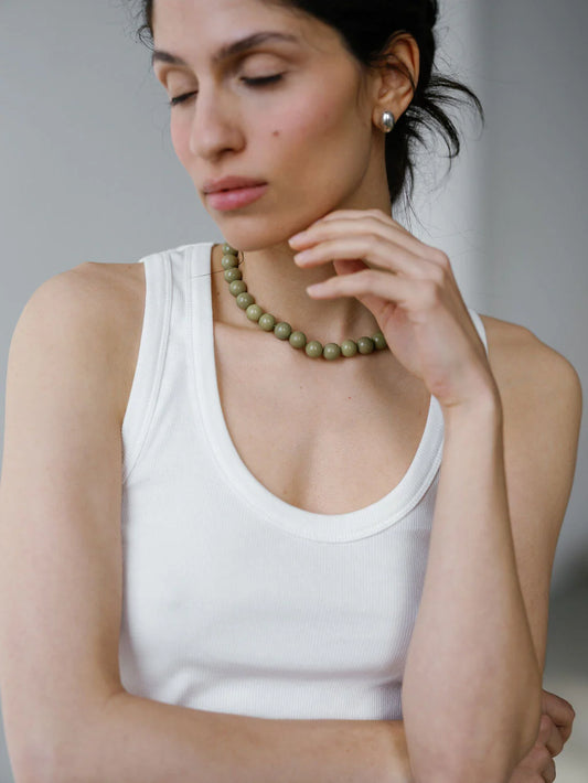 Lisbeth Grande Boule Necklace in Avocado Jasper